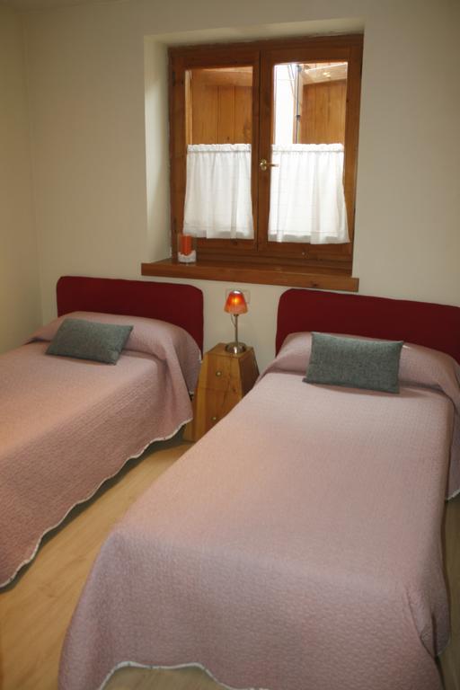 Apartamentos Valle De Aran Mont Zimmer foto