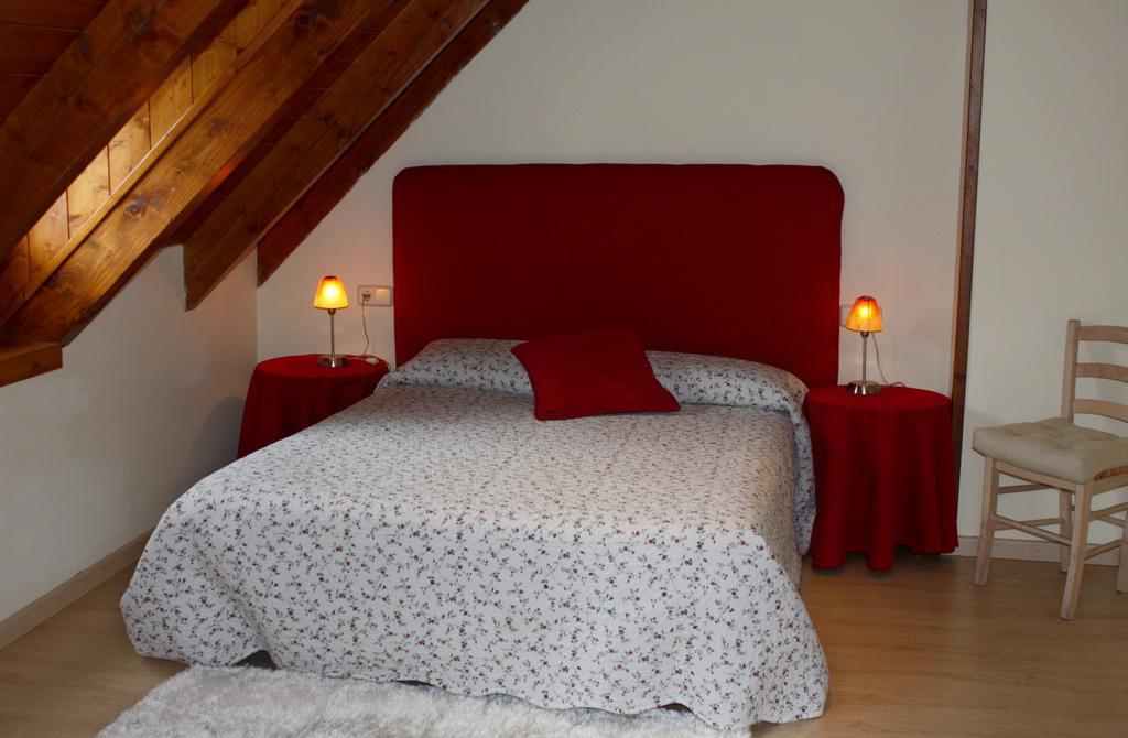 Apartamentos Valle De Aran Mont Zimmer foto